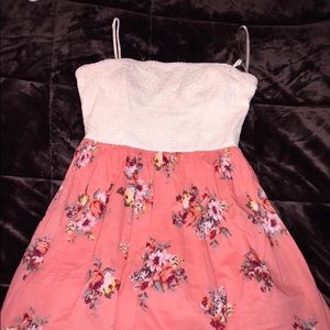 Juniors floral dress